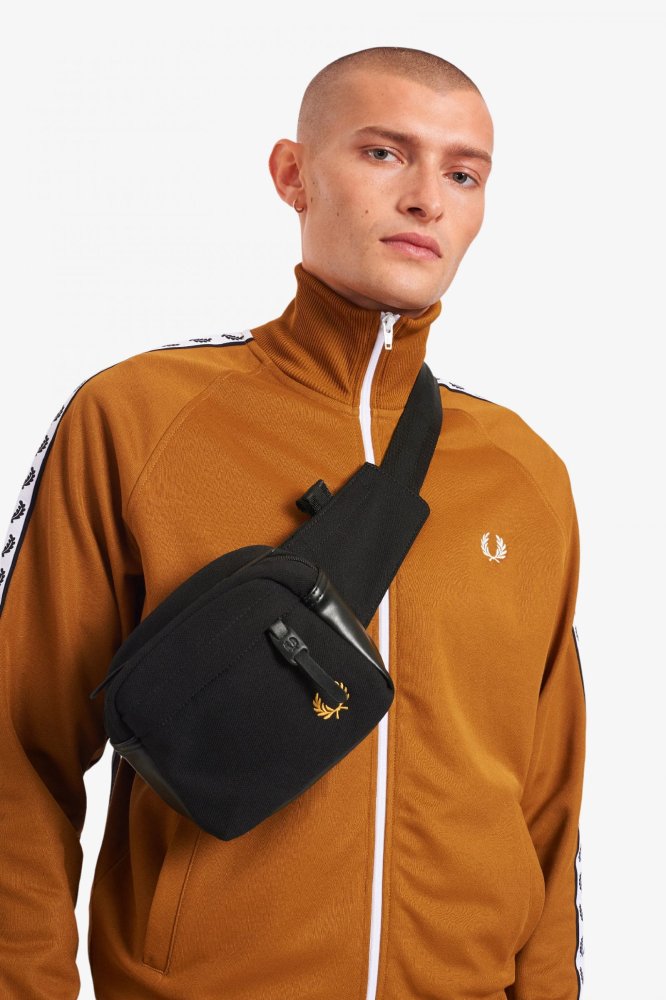 Сумка FRED PERRY